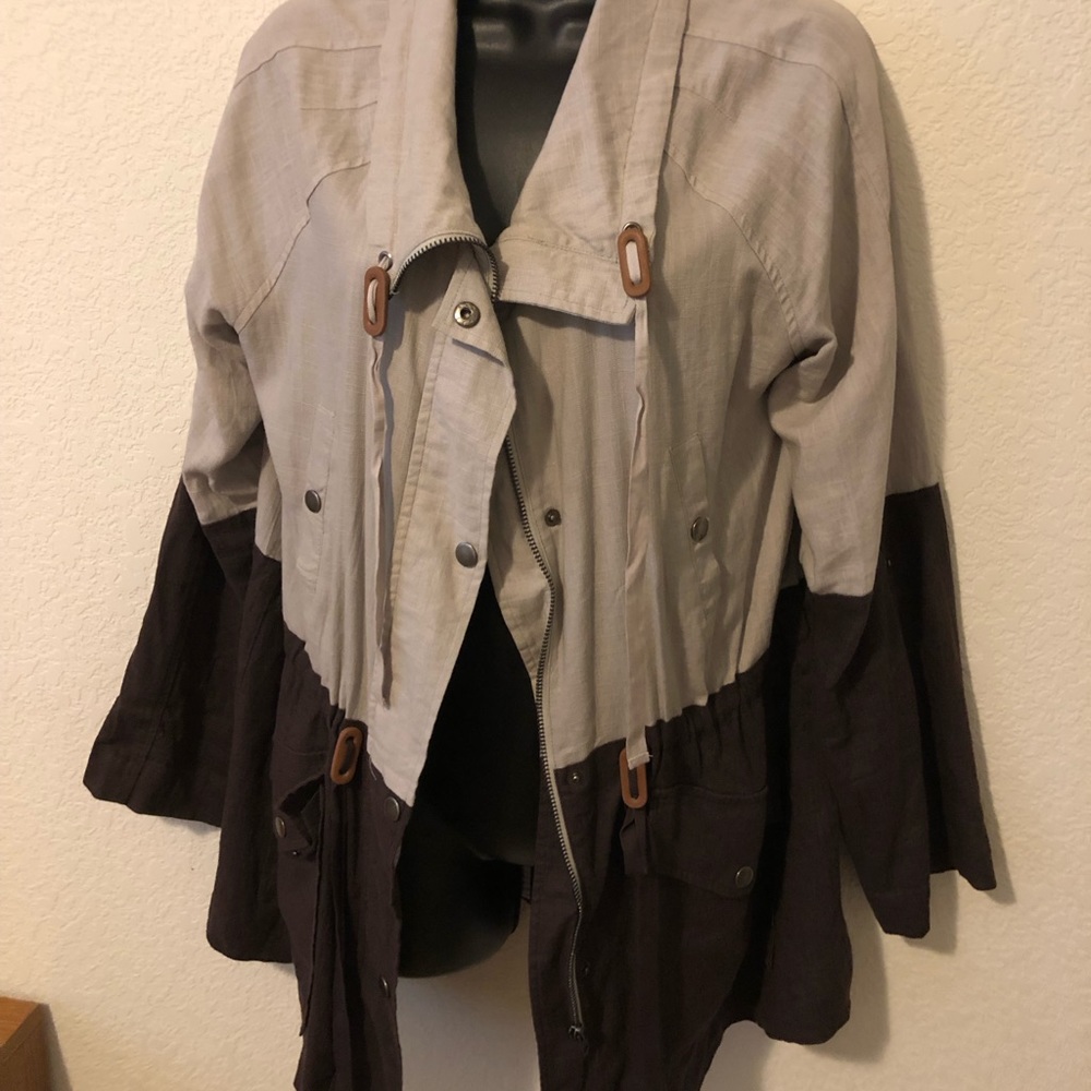 Two tone utility fashion jacket